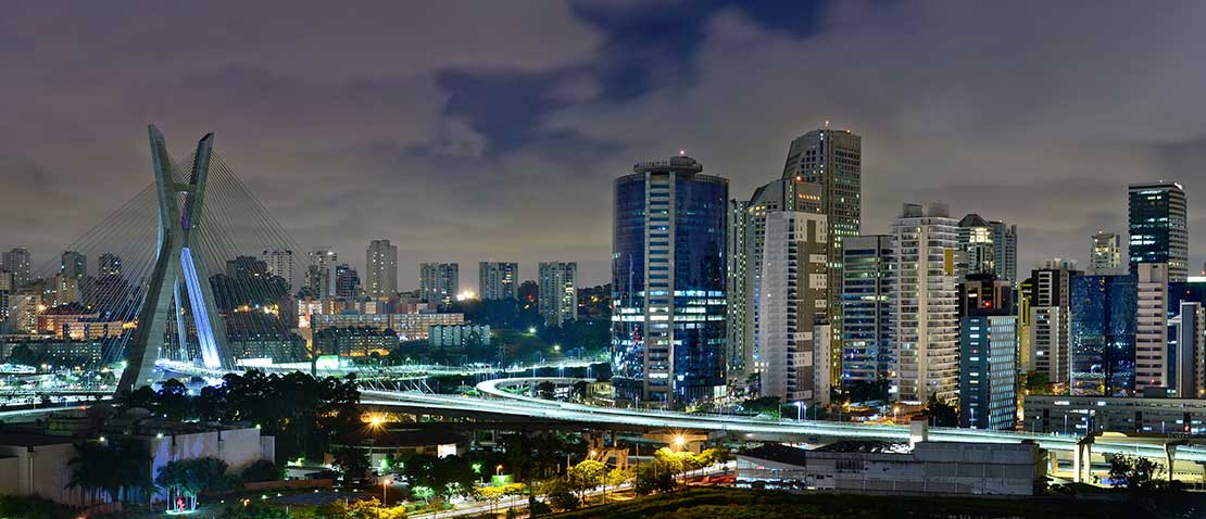 Slider image 2 of 2, View of the São Paolo skyline at night, 511558790